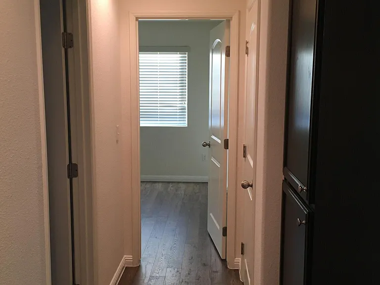 476 Descanso Bay Ct — Photo 8