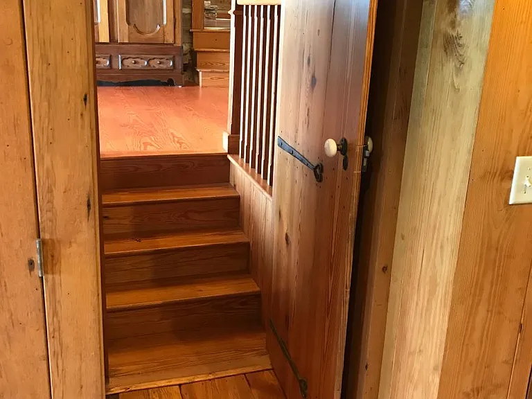 Hall to Kitchen