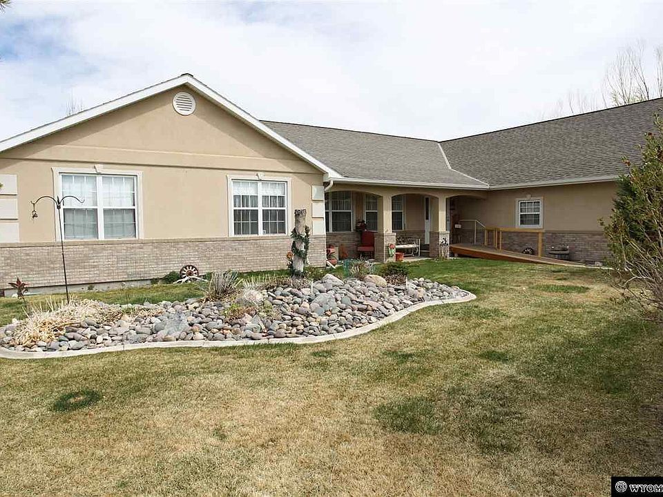 1st image of 1093 N Ponderosa Ln