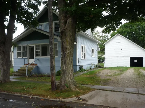 227 Buchanan St, Bronson, MI 49028