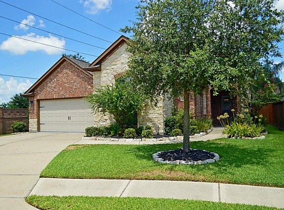 2nd image of 24514 Rozzano Ct