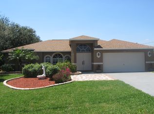 710 Rue Labeau Cir, Fort Myers, FL 33913