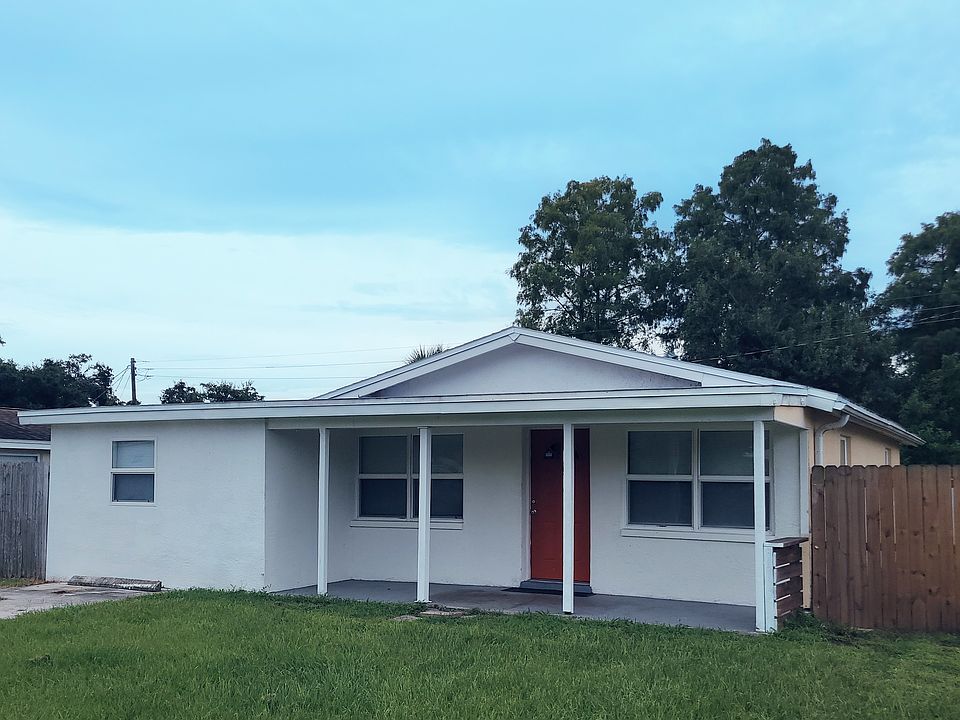 1st image of 6270 72nd Ave N