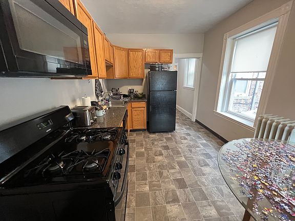 3rd image of 1116 Commonwealth Ave #11164