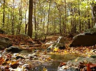 Oswego Rd, Pleasant valley, NY 12569