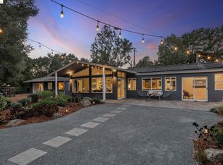 4735 Sequoyah Rd, Oakland, CA 94605