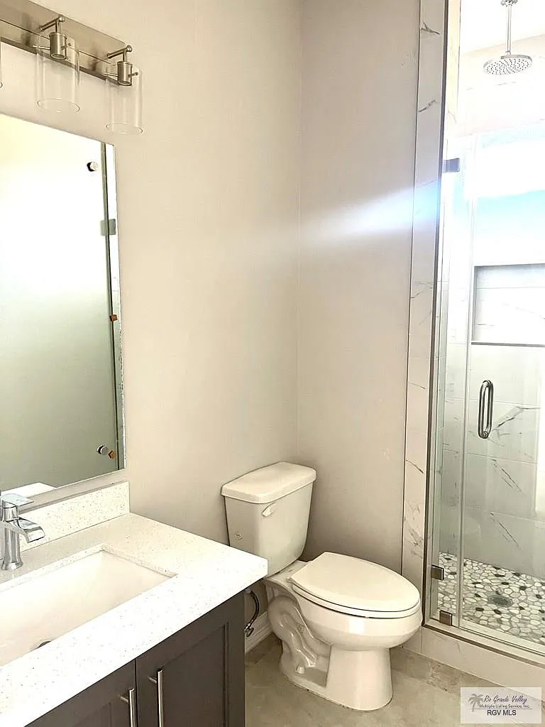 4 bed, 3.5 bath, 2167 sqft, $2,350 — Photo 4
