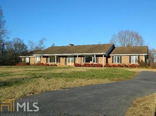 147 Spring Creek Farm Rd, Cleveland, GA 30528