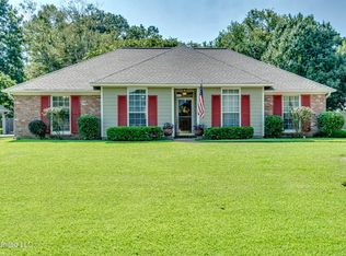 409 Mockingbird Ln, Madison, MS 39110