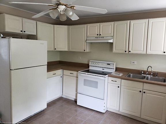5th image of 1512 Orange Blossom Ave