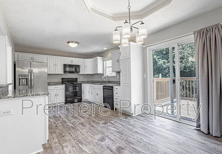 7408 N Atkins Ave — Photo 4