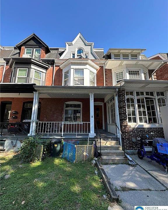 1st image of 219 S Madison St
