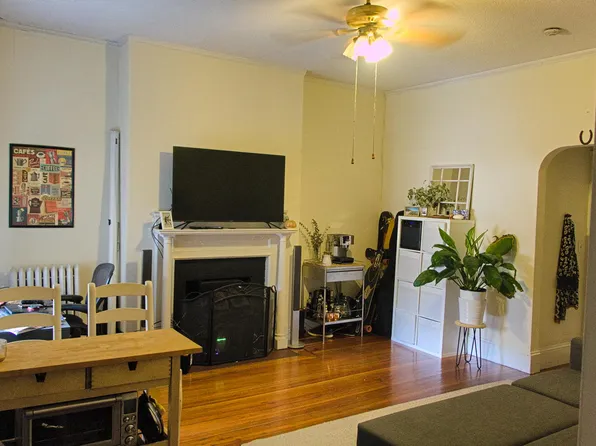 30 Peterborough St #10, Boston, MA 02215