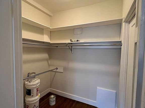 5th image of 625 Leavenworth St APT 402