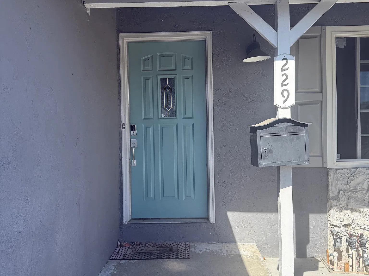 3 bed, 1120 sqft, $950 — Photo 2