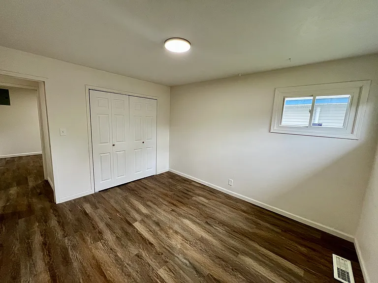 18062 Blandford Rd — Photo 22