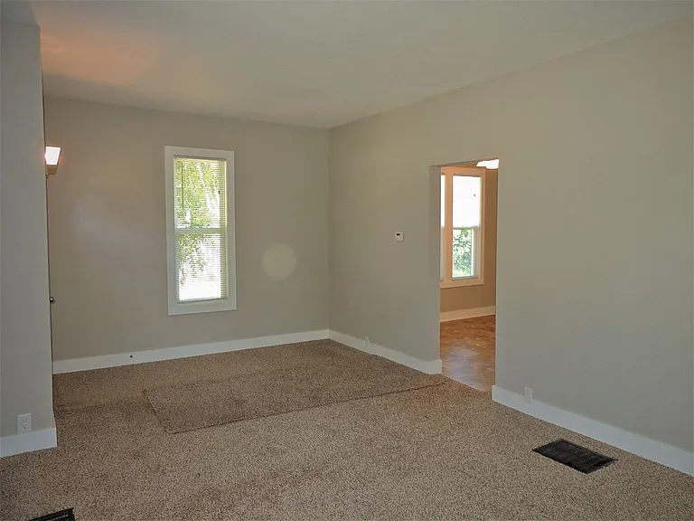 1106 Titus Ave — Photo 5