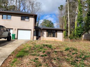 2242 Chestnut Hill Cir, Decatur, GA 30032