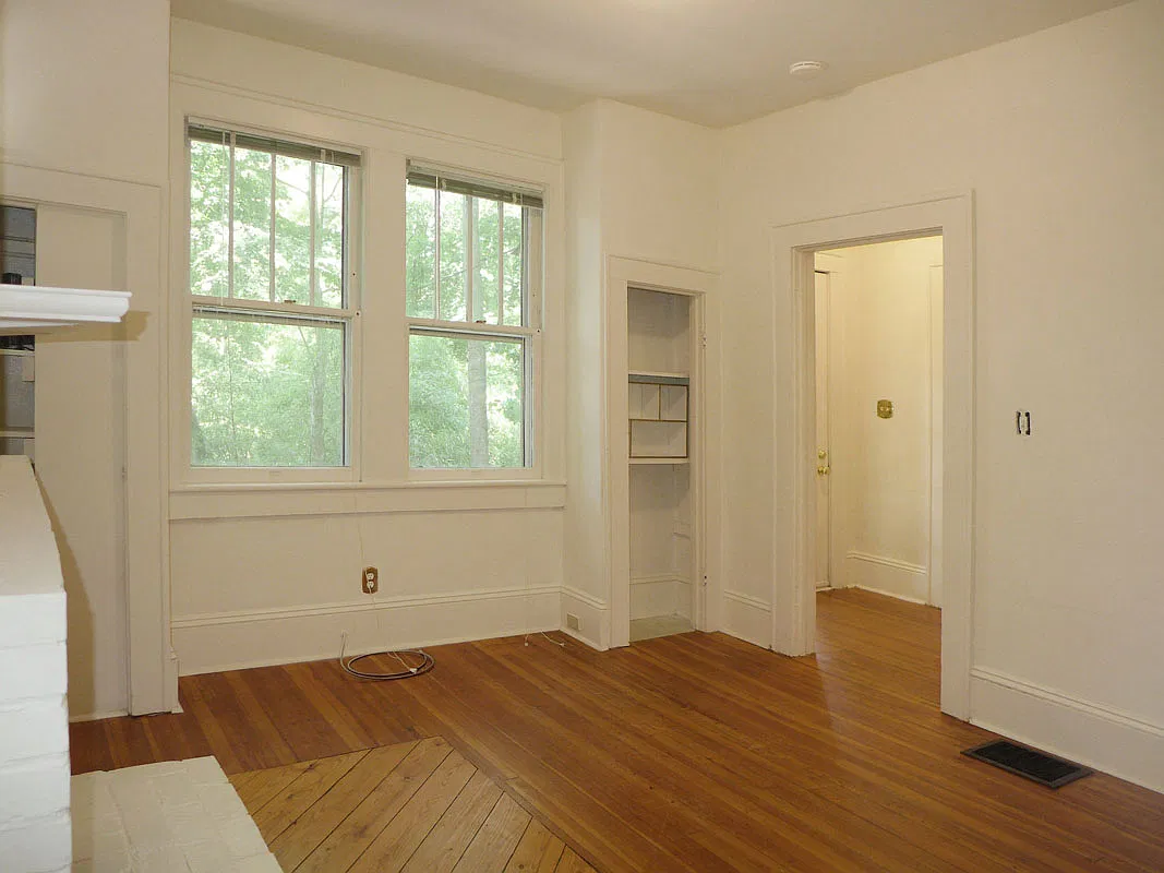4 bed, 1.5 bath, 1068 sqft, $3,550 — Photo 3