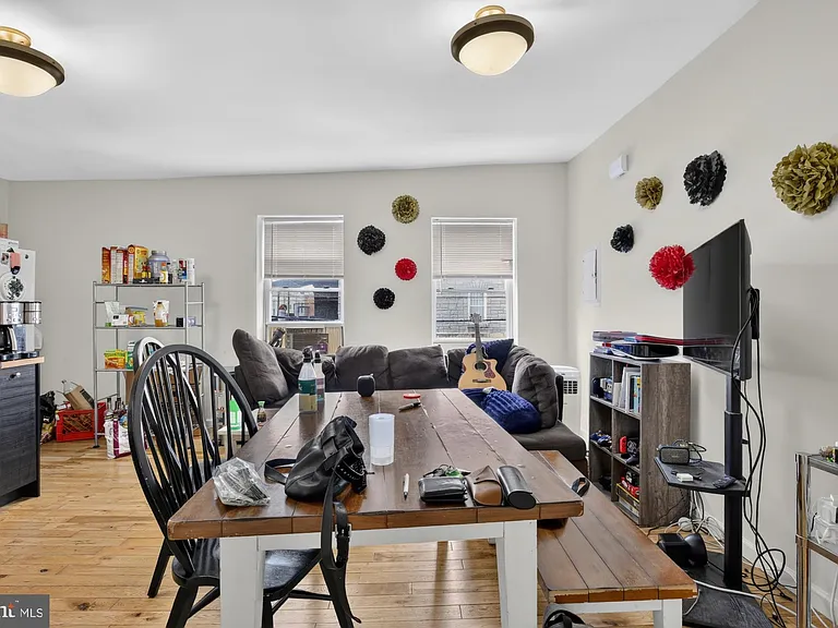 1655 S Bancroft St #2 — Photo 4