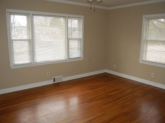 5th image of 2952 Isaacs Pl