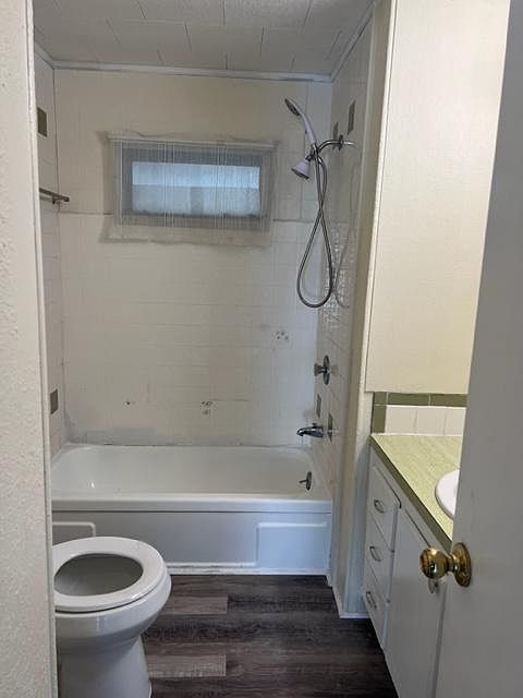 1st image of 3545 Royal Manor Blvd