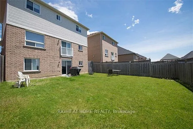 780 Ormond Dr — Photo 19