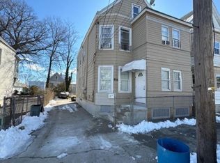 86 N 6th St, Paterson, NJ 07522