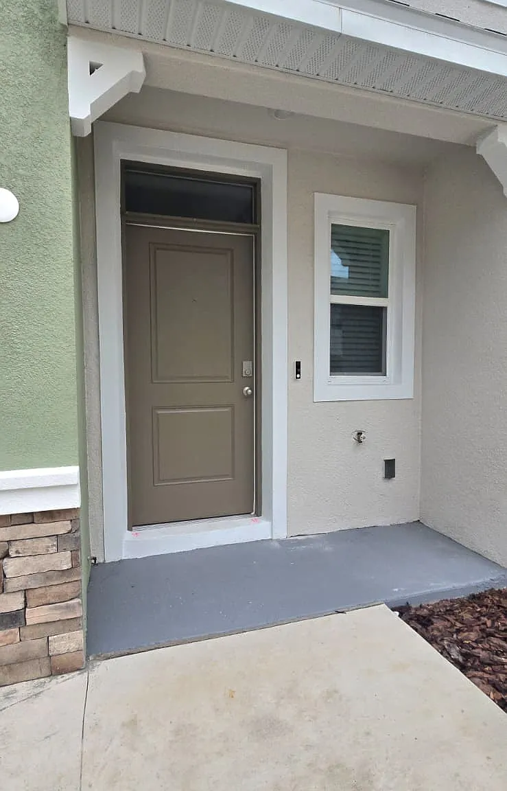 3 bed, 2.5 bath, 1463 sqft, $2,000 — Photo 2