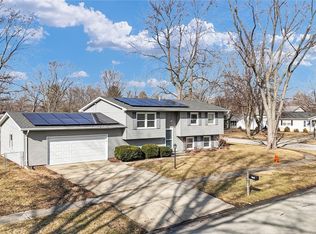 2401 Arden Dr, Champaign, IL 61821