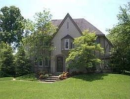 1st image of 15 Wentworth Ave