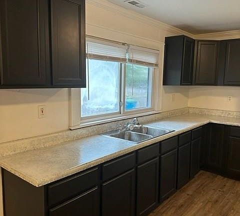 3rd image of 408 North St