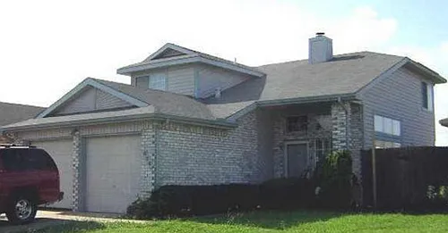 826 Springwood Dr Photo 1