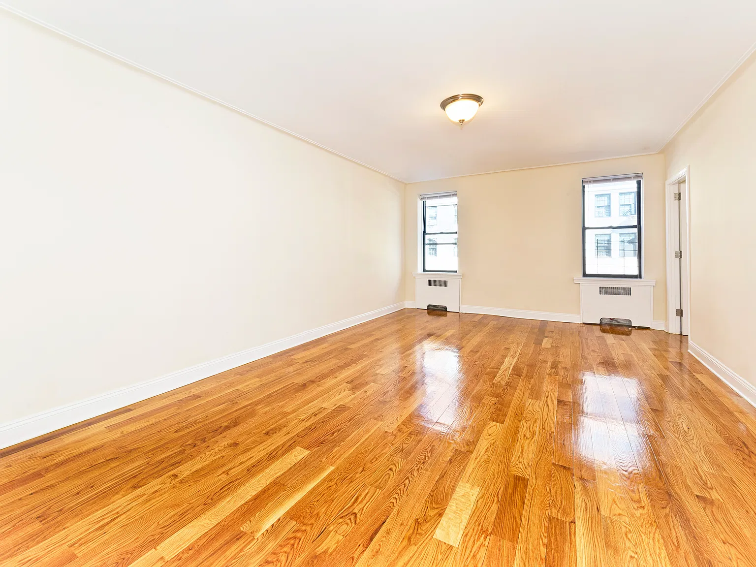 120 East 89th Street — Photo 2