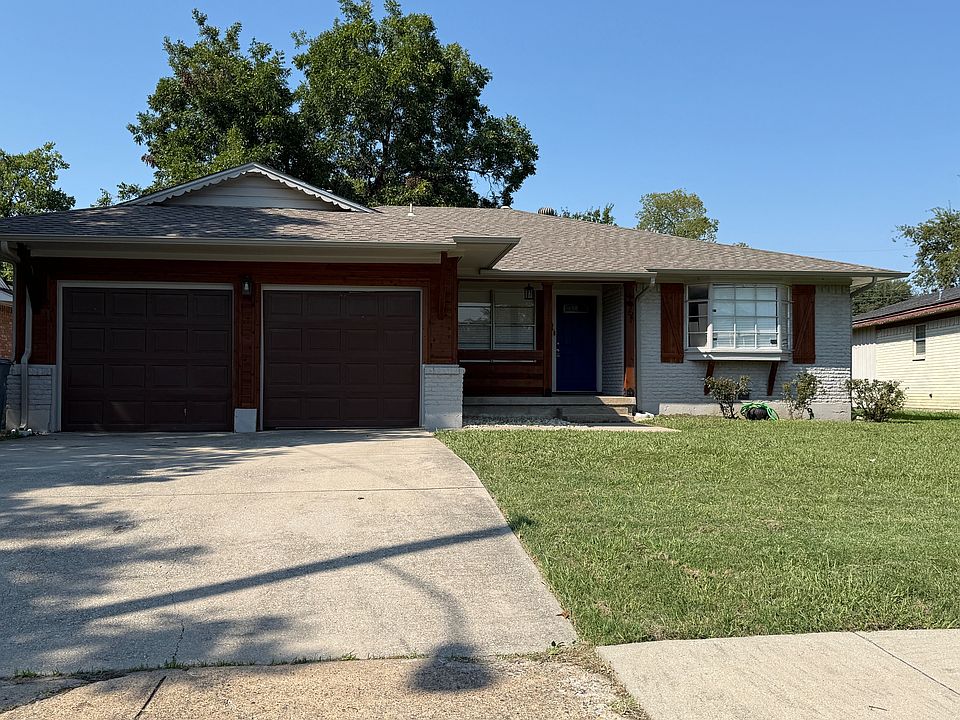 2951 Flowerdale Lane! Your new address.