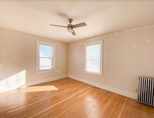 2nd image of 187 Middle St Floor 2