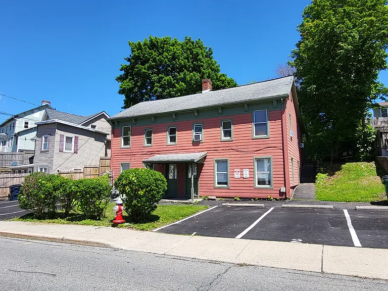 92 E Main St #2 — Photo 9