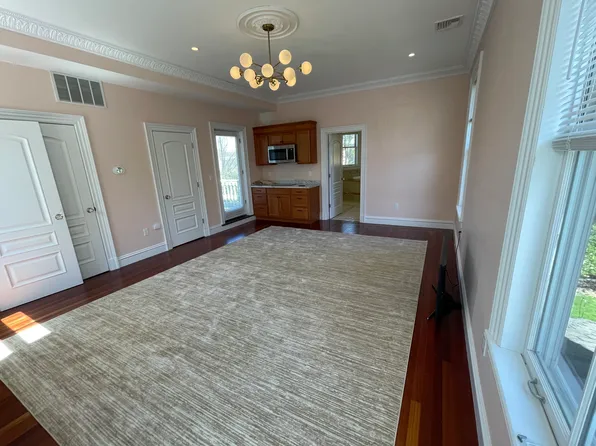(undisclosed Address), Newtonville, MA 02460