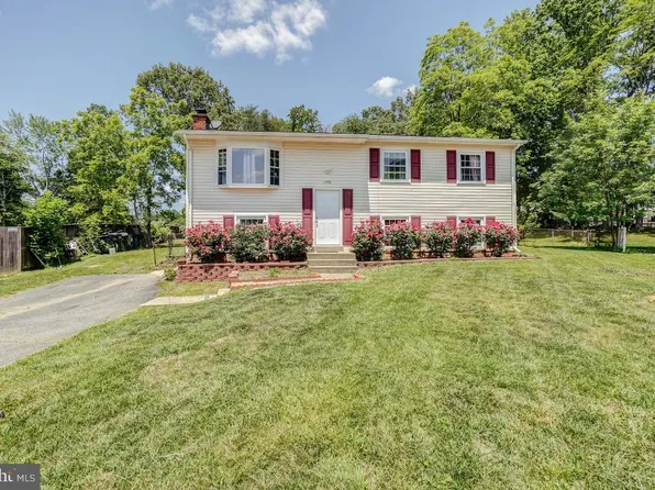 13770 Musket Ct, Woodbridge, VA 22193