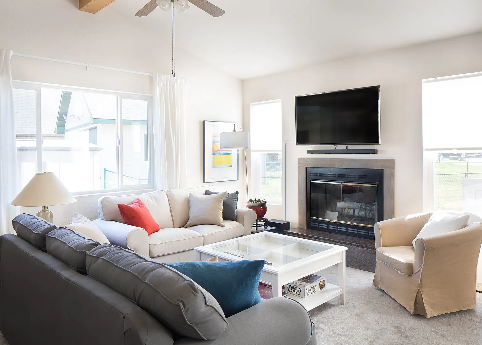 2 bed, 884 sqft, $2,750 — Photo 1