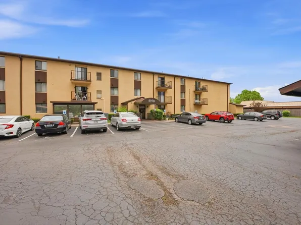5970 Sharon Woods Blvd APT 100, Columbus, OH 43229