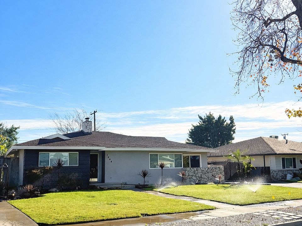 1st image of 1544 N Beverly Ct