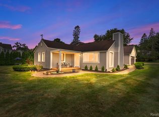 19577 Clement Rd, Northville, MI 48167