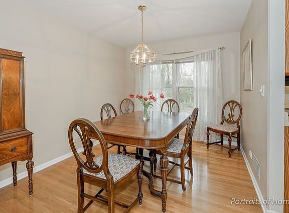 5th image of 736 Bayberry Dr