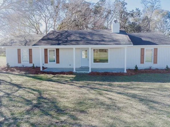 5885 Val Del Rd, Hahira, GA 31632