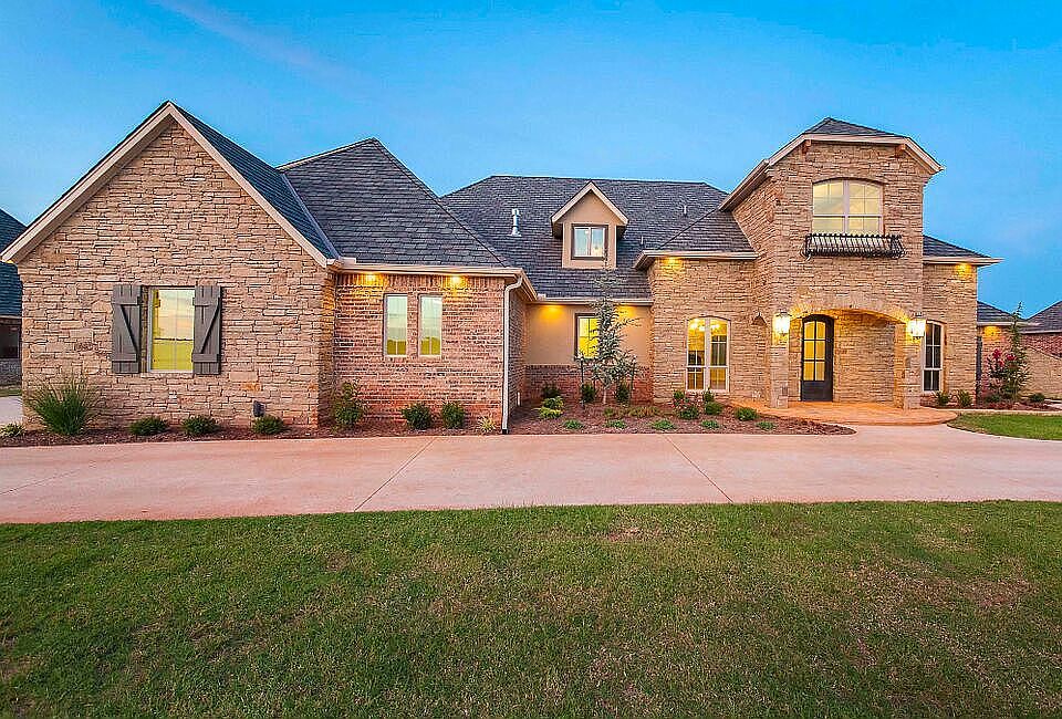 1st image of 13116 Carriage Way