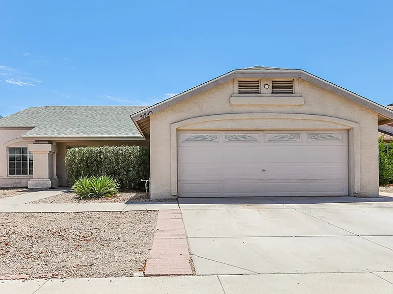 10249 W Orange Dr — Photo 1
