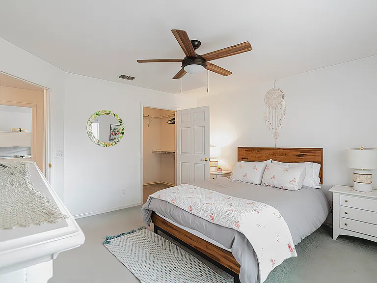 240 N Country Club Dr — Photo 31