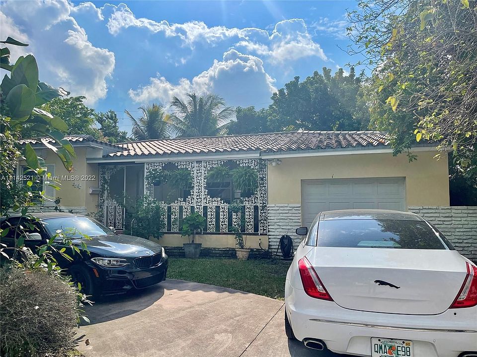 1st image of 44 Palermo Ave #44