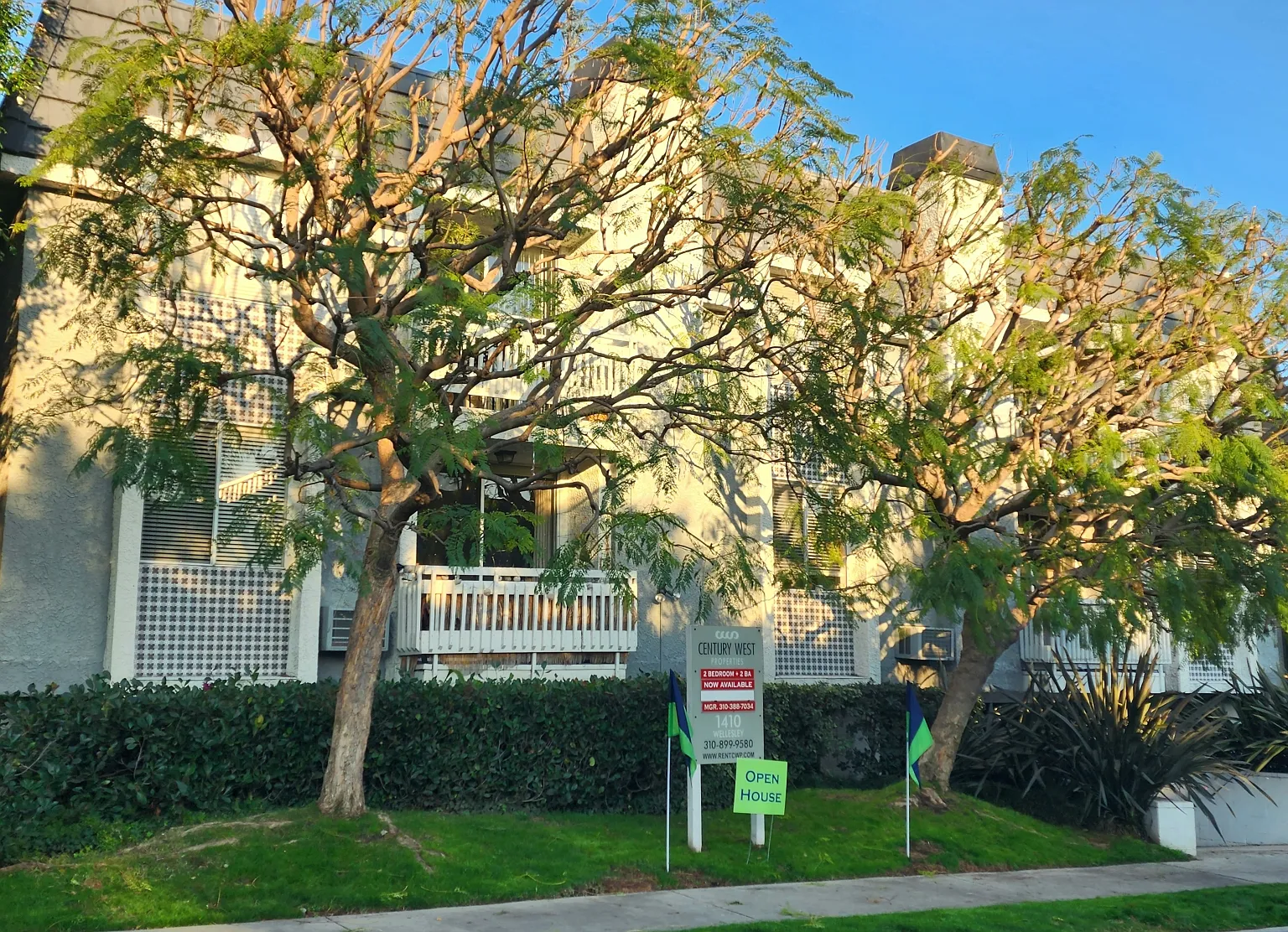 2 bed, 2.0 bath, $3,050 — Photo 1
